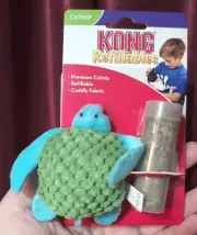 New In Package Kong Refillables Catnip with Turtle Plush Cat Toy Pet Toys