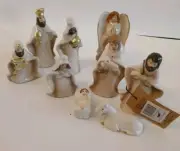 The Southern Nest Nativity Set