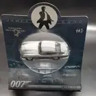 2009 Corgi James Bond Aston Martin DB5 Die-cast Car Light Silver