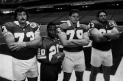 Barry Sanders Detroit Lions poses for a photo with the offensive li- Old Photo