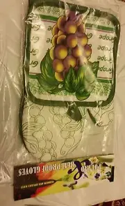 2 pc Set PRINTED Kitchen Pot Holder & Oven Mitt (12") GRAPES, in bag