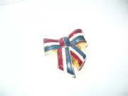 ESTEE LAUDER 2003 RED, WHITE & BLUE RIBBON COMPACT (EMPTY) RARE