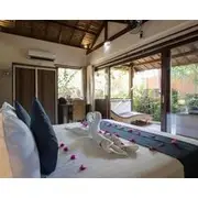 Last Frontier Beach Resort-Adults Only
