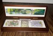 Readers Digest Wooden Game Box (2 sealed floral decks of cards and dice) Unopen