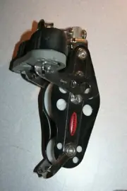 Ronstan RF876 60mm Fiddle Block Cleat Becket NEW