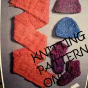 New Artful Yarns Museum 92007 Accessories Scarf Socks Hat Knitting Pattern