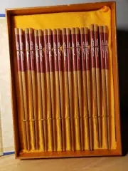 10 Pair Chopsticks Classic Bamboo Wood Beautiful Print Design Gift Set NEW