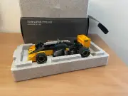 1:18 Autoart Autoart LOTUS TYPE 99T F1 LE - 1000 Pc. rare new non-displayed