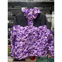 在飛比找蝦皮購物優惠-【BIG SIZE SELECT 二手】Bape Taipe