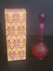FULL BOTTLE Avon Grape Bud Vase Skin-So-Soft Bath Oil 6 Fl Oz