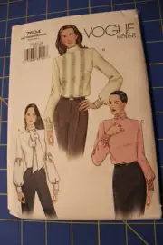 Vogue Pattern #7604 Size 20,22,24 Misses' Blouse - Top w/ collar