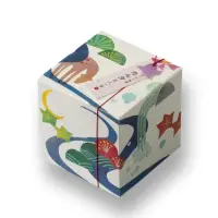 在飛比找momo購物網優惠-【小倉山莊】百人一首迷你化妝箱仙貝禮盒 33入x1盒(即期品