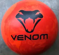 在飛比找Yahoo!奇摩拍賣優惠-全新美國進口Motiv品牌VENOM 保齡球玩家熱愛品牌保齡