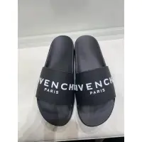 在飛比找蝦皮購物優惠-Givenchy 拖鞋黑色