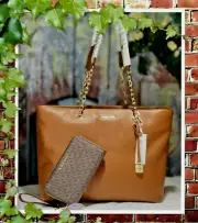 NWT MICHAEL KORS MERCER MED Chain M/F Tote BAG + WALLET In LUGGAGE BROWN Gold