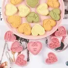10Pcs/set Pink Heart Shape Cookie Cutter Cookie Embossing Stamp Valentine's Day