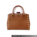 全新MICHAEL KORS MK KELLENSTUDDED鉚釘迷你斜背包/殺手包 焦糖色《十九號二手屋》