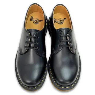 Dr.Martens 馬汀 1461 59 平底3孔綁帶牛津鞋 黑 硬皮馬丁紳士鞋 休閒鞋子 男女皮鞋 10085001