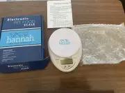 An Electronic PET food scale brand new