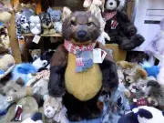Footsteps Ltd No 125 By Charlie Bears CB242462