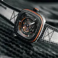 在飛比找momo購物網優惠-【SEVENFRIDAY】橘色碳纖維限時發行版機械錶(P3C