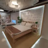 在飛比找Yahoo!奇摩拍賣優惠-現貨-宜家床架約納斯床主臥安裝框架組裝北歐雙人婚床原木色樺木