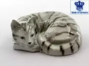 9942183 Porcelain Figurine Wagner & Apel Cat Grey Mackerel Tabby 6x14cm