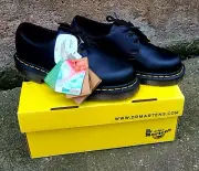 Dr. Martens 1461 SR Industrial Full Grain Black Shoes Size 5 US Men, US Womens 6