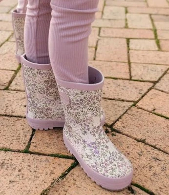 Jamie Kay Gumboots Size 2US BNIP