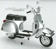 NEWRAY 1:12 VESPA 1978 PIAGGION P200E DEL SILVER 42123