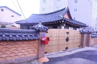 達松齋韓屋民宿Dasomchae Hanok Guesthouse