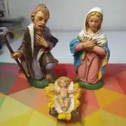 VTG Nativity Scene Mary Joseph Baby Jesus in Manger 3 Figure Lot Italy Fontanini