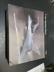LOCKHEED MARTIN F-16D FIGHTING FALCON "SPIKE" 1/72 BY AIR FORCE 1 NiB