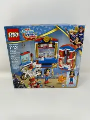 LEGO DC Super Hero Girls Wonder Woman Dorm 41235 DC Collectible