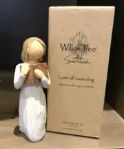 Susan Lordi Willow Tree ~ Love of Learning ~ Figurine