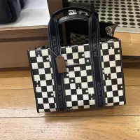 在飛比找Yahoo!奇摩拍賣優惠-空姐Outlet代購 美國正品 Coach CR101 棋盤