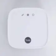 Yale Connect Plus Hub 2