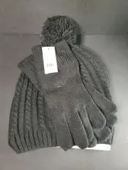 NY&C New York And Company Hat Beanie And Gloves Black Woman