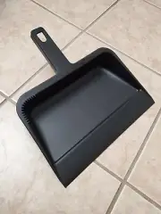 Genuine Joe GJO02406 Heavy-Duty Plastic Dust Pan 12" Black Fine Front Edge New