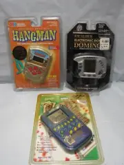 3 Electronic Hand Held Games Hangman Dominos Solitaire New Sealed O79J