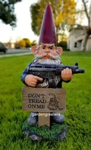 DON'T TREAD ON ME GNOME STATUE, GNOME DON'T TREAD ON ME FIGURINE GNOME