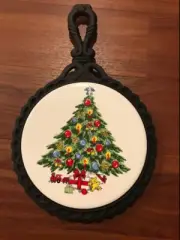 Vintage Christmas by Carlton Ceramic Cast Iron Tile Trivet