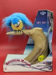 NIP Gemmy Spinning Animated Macaw Singing Dock Of The Bay 2005