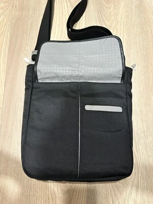 Tumi Tasche Pueblo T-Tech Top Zip Flap Umhängetasche NEU; NP 280€ Messenger Bag