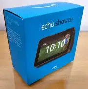 New Amazon Echo Show 5 with Alexa (2nd Gen, 2021 release) 2 MP Camera Charcoal