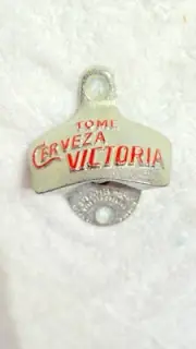 Tome Cerveza Victoria, raised letters, Starr "X", Wall mount, bottle opener.