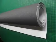 1 lfm Antirutschfolie grau geprägt selbstklebend, Rolle ca 115 cm Rutsch Schutz