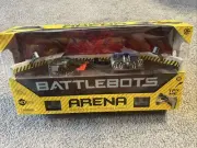 HEXBUG BattleBots Arena Witch Doctor & Tombstone Battle Bot with Arena Game New
