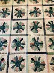 Handmade green, blue Dresden Plate lap quilt