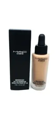 MAC Studio Waterweight Foundation NW13, SPF 30, 1.0 Oz, New In Box